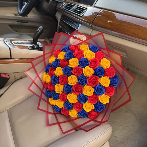 Buchet TRICOLOR Trandafiri din sapun Depunere Juramant